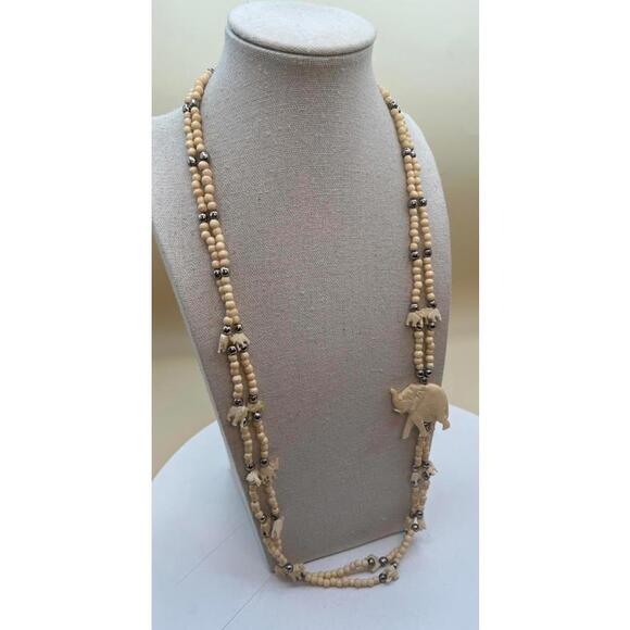 Beaded Elephant Necklace with Carved Animal Accents main image 5
